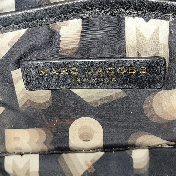 Marc Jacobs Black Leather Crossbody Bag - Picture 13 of 13